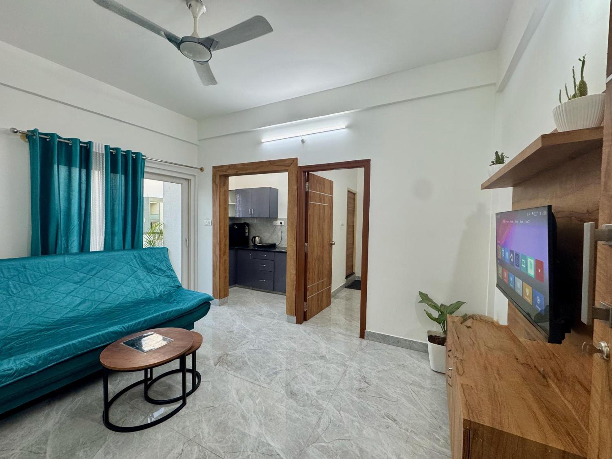 Truelife Whitefield - Premium 1 Bhk Apartments - Prime Location - Easy Access To Main Rd - Metro - Itpl - Fast Wifi - Kitchen - Smart Tv - Power Backup - Park - Garden Views Бангалор Экстерьер фото
