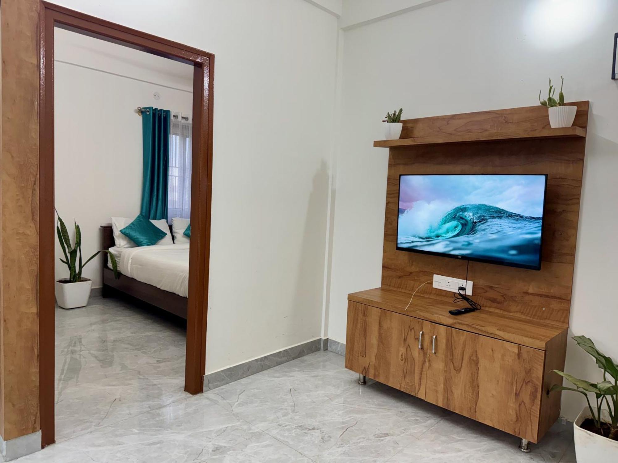 Truelife Whitefield - Premium 1 Bhk Apartments - Prime Location - Easy Access To Main Rd - Metro - Itpl - Fast Wifi - Kitchen - Smart Tv - Power Backup - Park - Garden Views Бангалор Экстерьер фото